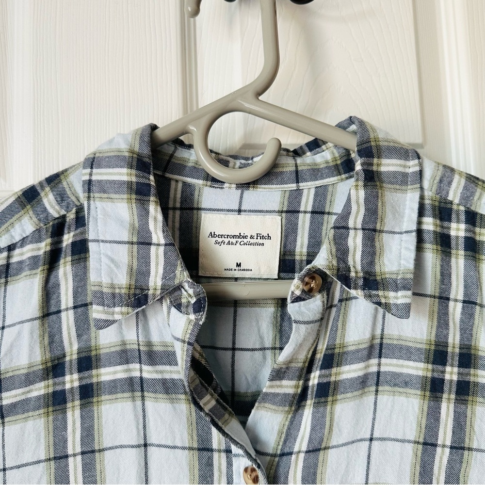 Abercrombie & Fitch Soft A&F Collection Plaid Button Down Flannel Shirt Medium - Picture 3 of 8
